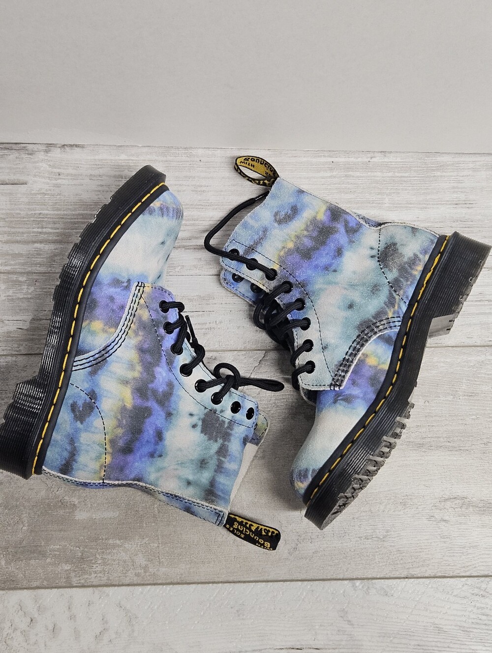Dr. Martens 1460 Pascal Blue Summer Tie Dye Tumbled Size 5 Punk Bikercore - Picture 8 of 12